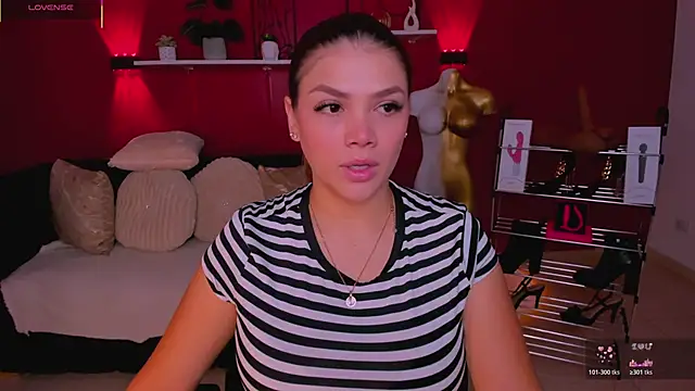 Snapshot of Sofia_Velvetx chatting on 21, 5, 2026 Sofia Velvetx online show from 21, 5, 2026