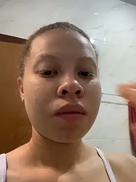 jhully hot online show from 17, 4, 2026