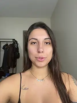 Snapshot of Carolzinhalux69 chatting on 7, 7, 2026 Carolzinhalux69 online show from 7, 7, 2026