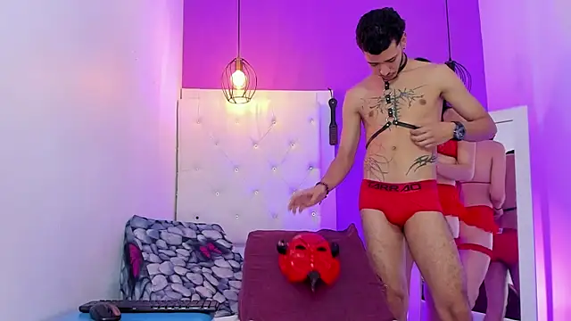 Camila and Johan naughty online show from 29, 5, 2026