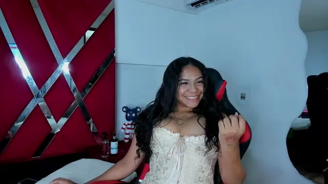 Helenaht online show from 17, 4, 2026