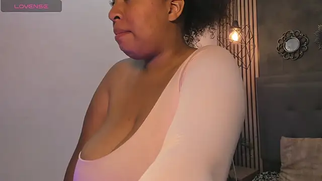 Salome Divine online show from 30, 3, 2026