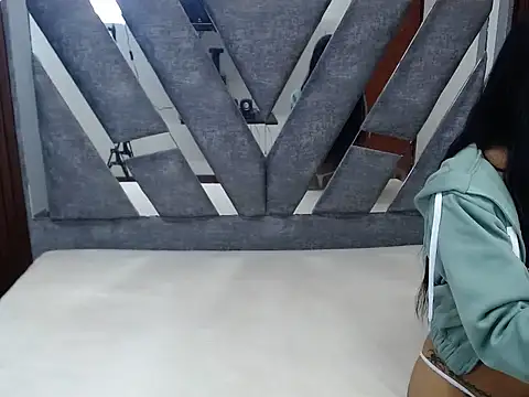 samantharodriguezcl202 online show from 27, 3, 2026