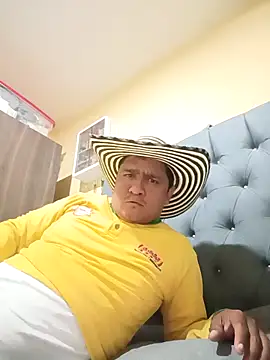 luis20212 online show from 10, 4, 2026