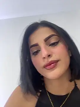 JessieAdams   online show from 28, 3, 2026