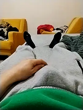 y2561 online show from 1, 4, 2026