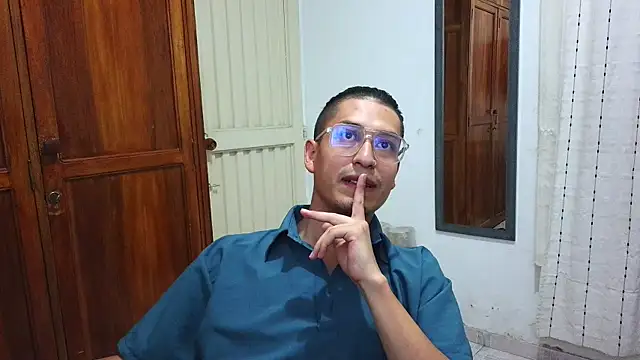 Eriick   E online show from 7, 5, 2026