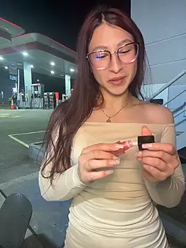 Debby ryann online show from 13, 4, 2026