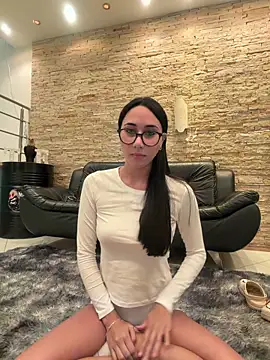 juliacosta online show from 30, 5, 2026