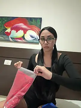 juliacosta online show from 15, 4, 2026