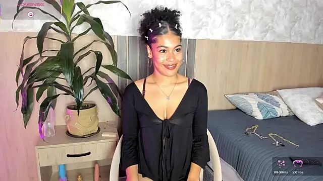 baddie delaylaa online show from 4, 4, 2026