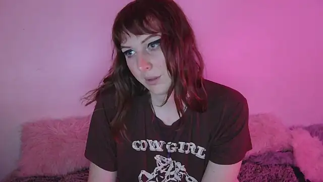 April  kittyy online show from 18, 5, 2026