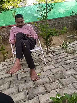 Snapshot of yogii20 chatting on 2, 4, 2026 yogii20 online show from 2, 4, 2026