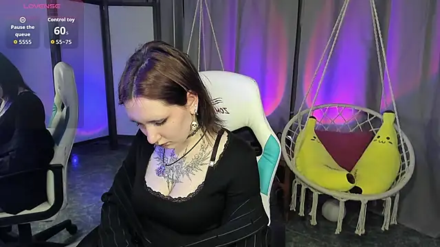 MollyBryant online show from 27, 3, 2026