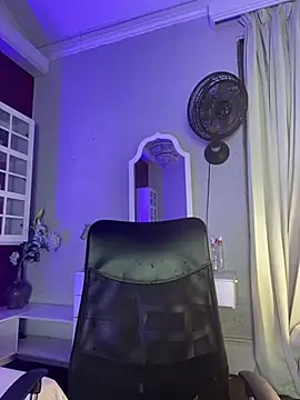 KristinaGriner online show from 23, 4, 2026