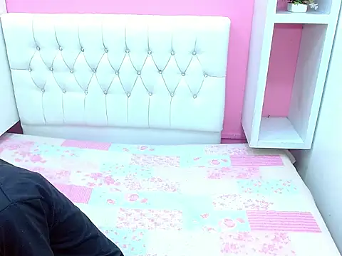23alana online show from 13, 4, 2026