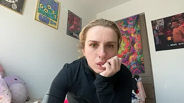 lolaaa555 online show from 8, 5, 2026