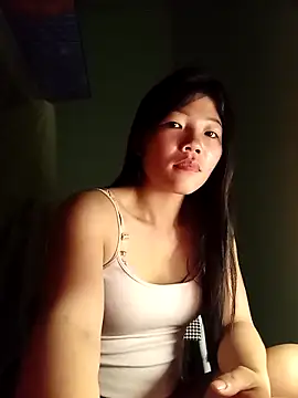 -Quyny- online show from 15, 4, 2026