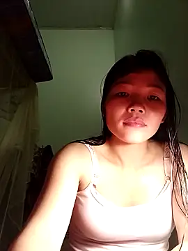 -Quyny- online show from 2, 4, 2026