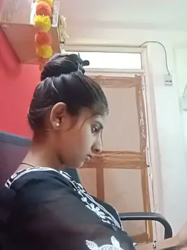 TANU01990 online show from 30, 5, 2026