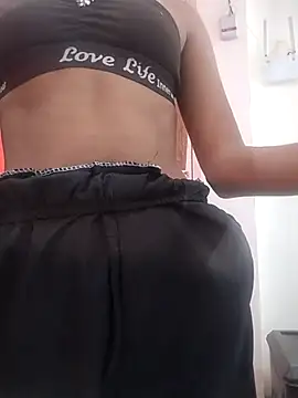 Snapshot of TANU01990 chatting on 11, 4, 2026 TANU01990 online show from 11, 4, 2026