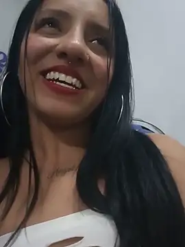  Carolyn online show from 19, 5, 2026