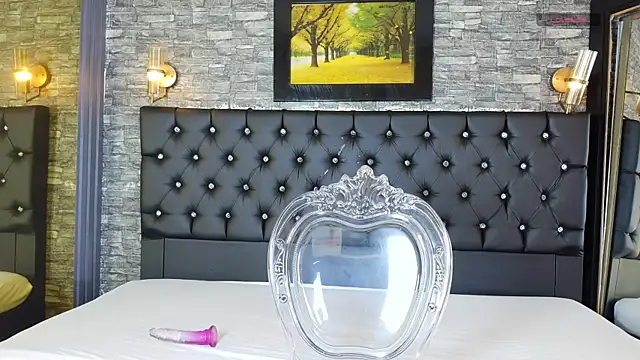  Carolyn online show from 31, 3, 2026