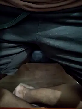 sweetcock180 online show from 15, 4, 2026