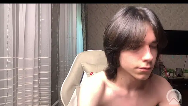 Snapshot of mason_silver chatting on 6, 6, 2026 mason silver online show from 6, 6, 2026