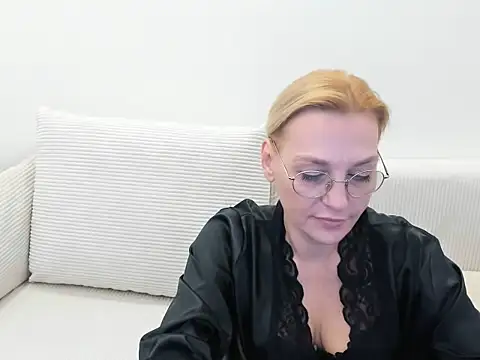 OeigesMik online show from 8, 4, 2026
