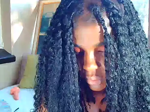 CaramelCandyxx online show from 10, 4, 2026