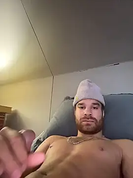 Nnnicholasnnn online show from 19, 4, 2026