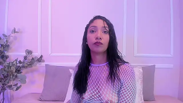 maia lion online show from 11, 4, 2026