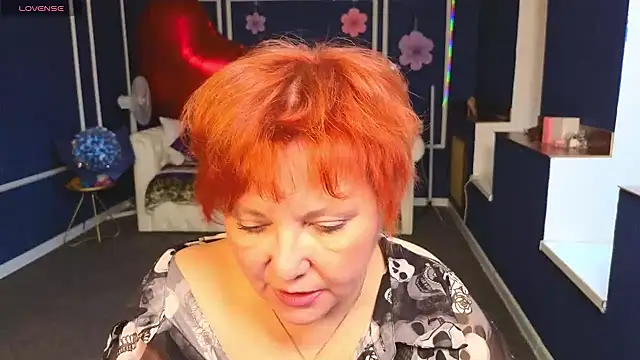 Kira Kingslee online show from 23, 4, 2026