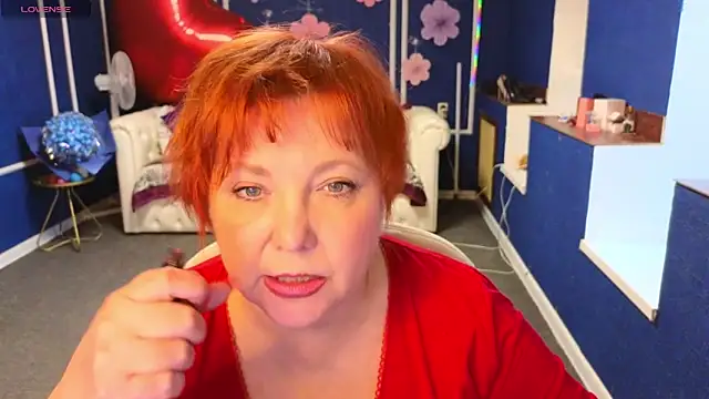 Kira Kingslee online show from 20, 4, 2026