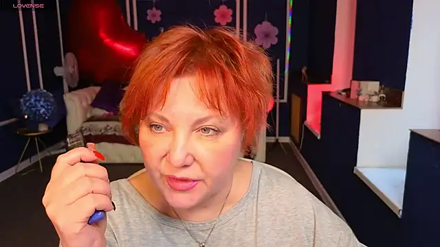 Kira Kingslee online show from 22, 4, 2026