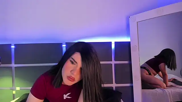 GlossyBratz online show from 24, 4, 2026
