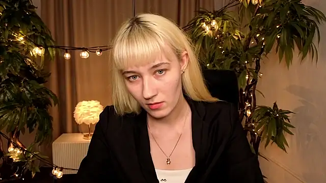 SusanWeaver online show from 7, 4, 2026