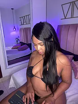 madisoncurt  online show from 5, 5, 2026