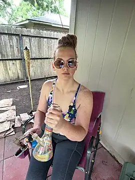 RoxyRedXO12 online show from 22, 4, 2026