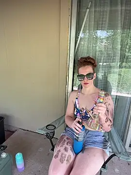 RoxyRedXO12 online show from 9, 4, 2026