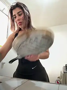 Emmaliz14 online show from 1, 4, 2026