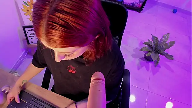 julieta alveez online show from 23, 4, 2026