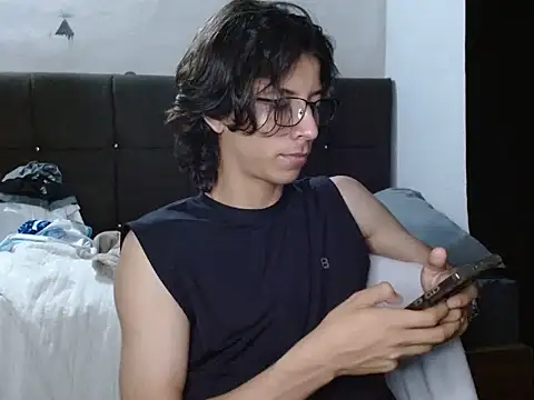 Snapshot of VazacGaming chatting on 23, 4, 2026 VazacGaming online show from 23, 4, 2026