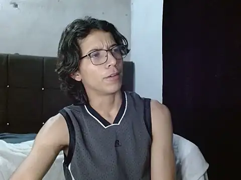 Snapshot of VazacGaming chatting on 22, 4, 2026 VazacGaming online show from 22, 4, 2026