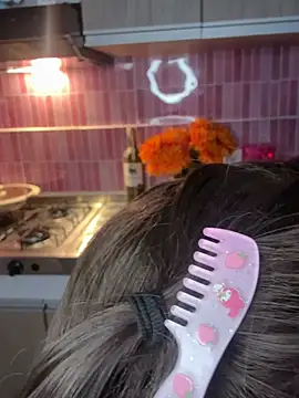 slyveon online show from 4, 4, 2026