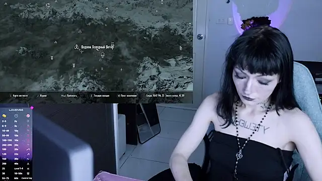 Snapshot of H3xD0ll chatting on 2, 7, 2026 H3xD0ll online show from 2, 7, 2026