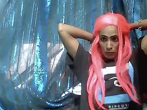 Snapshot of Alanadelray21 chatting on 19, 5, 2026 Alanadelray21 online show from 19, 5, 2026