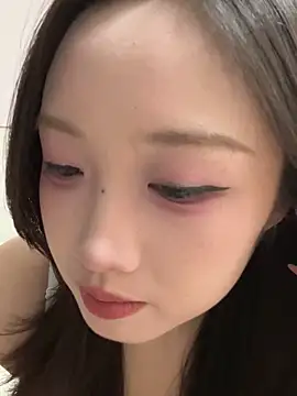 Alice-babyone online show from 15, 5, 2026