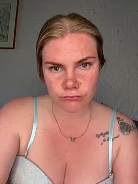 SexyBlondJoanna-Exclusief online show from 18, 4, 2026